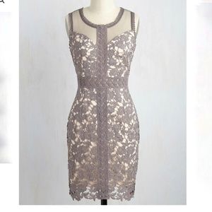 Sheath in Love Lace Dress